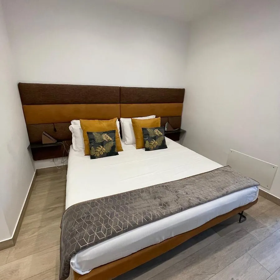 Bed & Breakfast Namuri Luxury Rooms Taormina